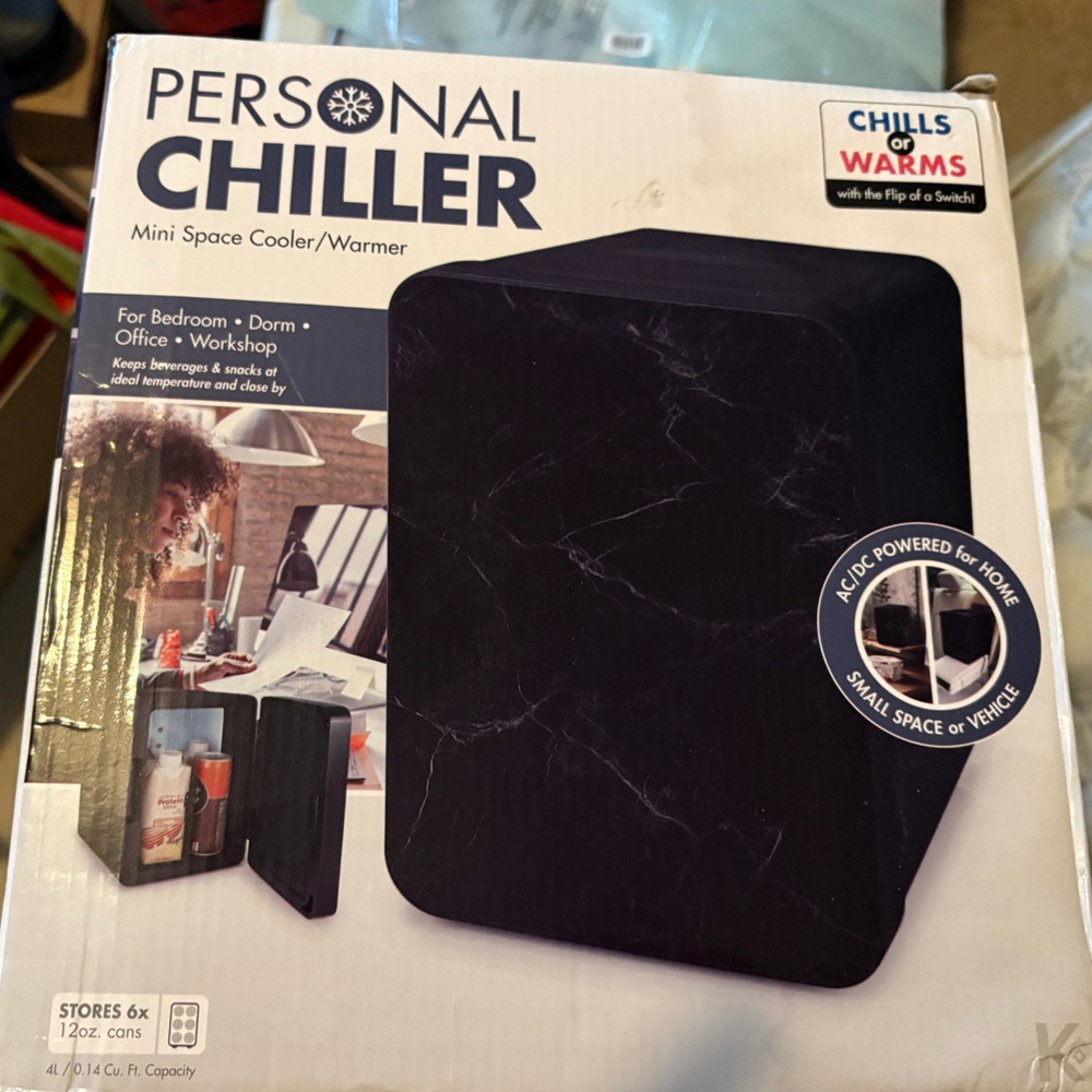 Mini Space Cooler/Warmer - Black